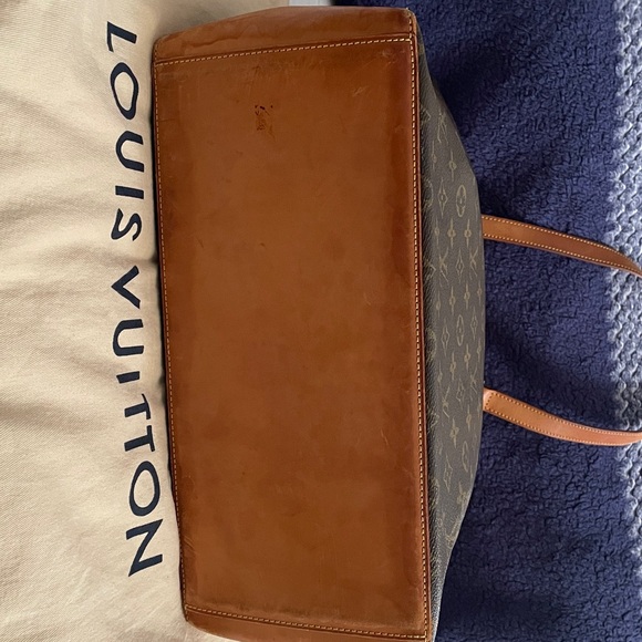 Louis Vuitton Cabas Mezzo grand - Picture 2 of 9